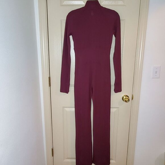 Athleta x Alicia Keys Goddess Bodysuit in Size S - Picture 8 of 15